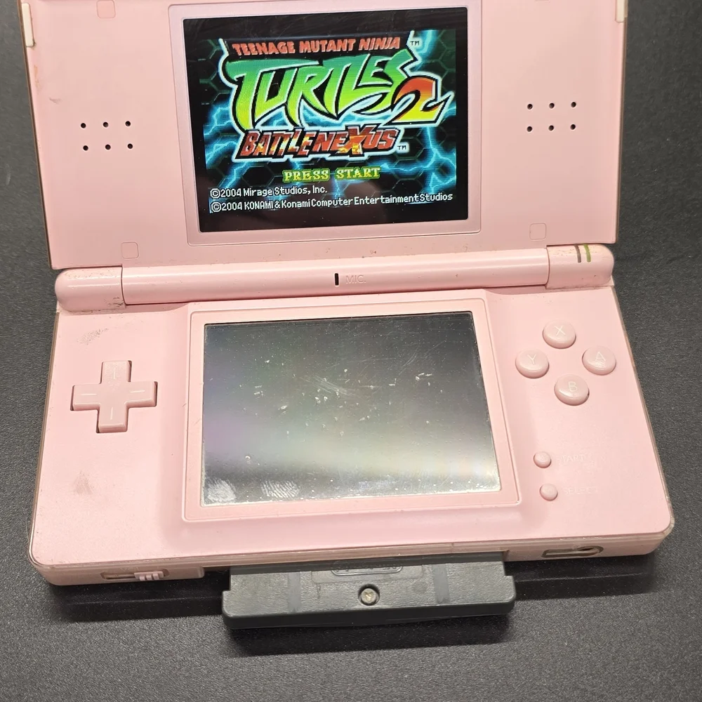 Nintendo DS Lite Metallic Rose GBA W/ Charger stylus Lego Batman & TMNT 2 WORKS!